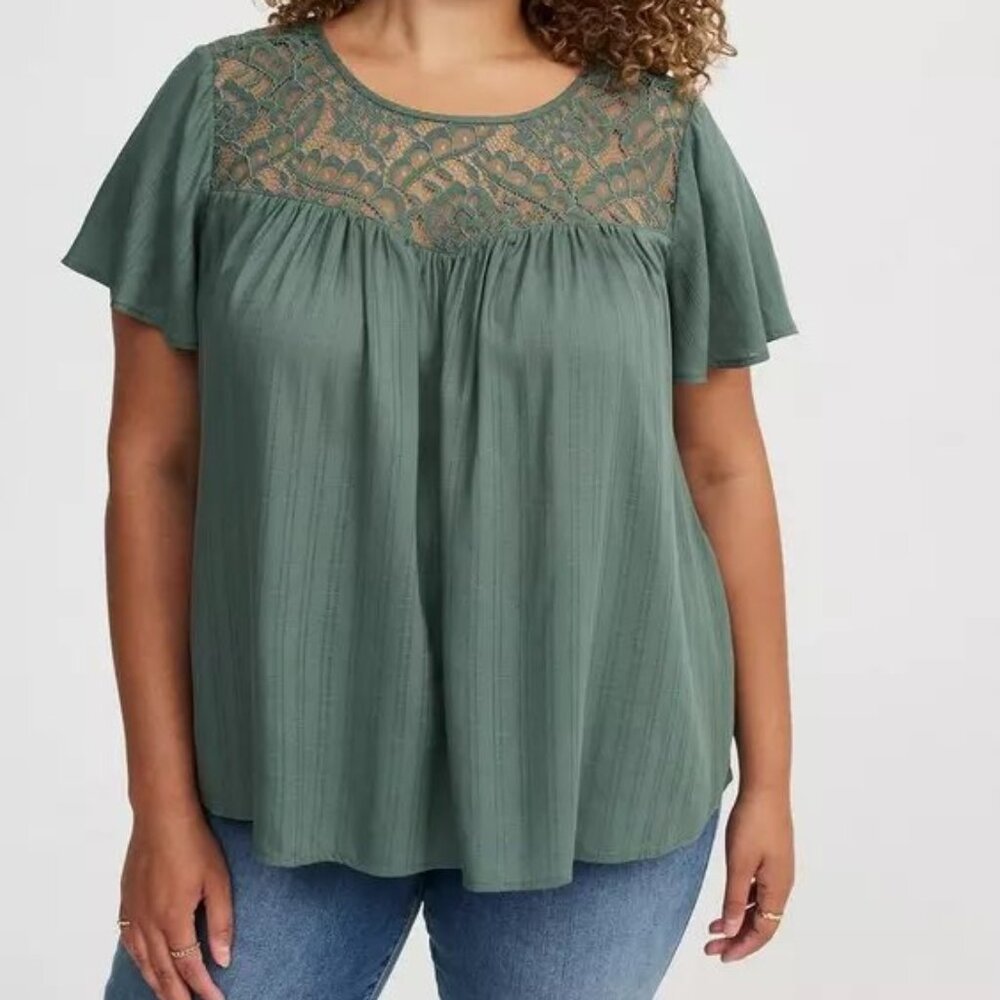 Torrid lace inset blouse in green